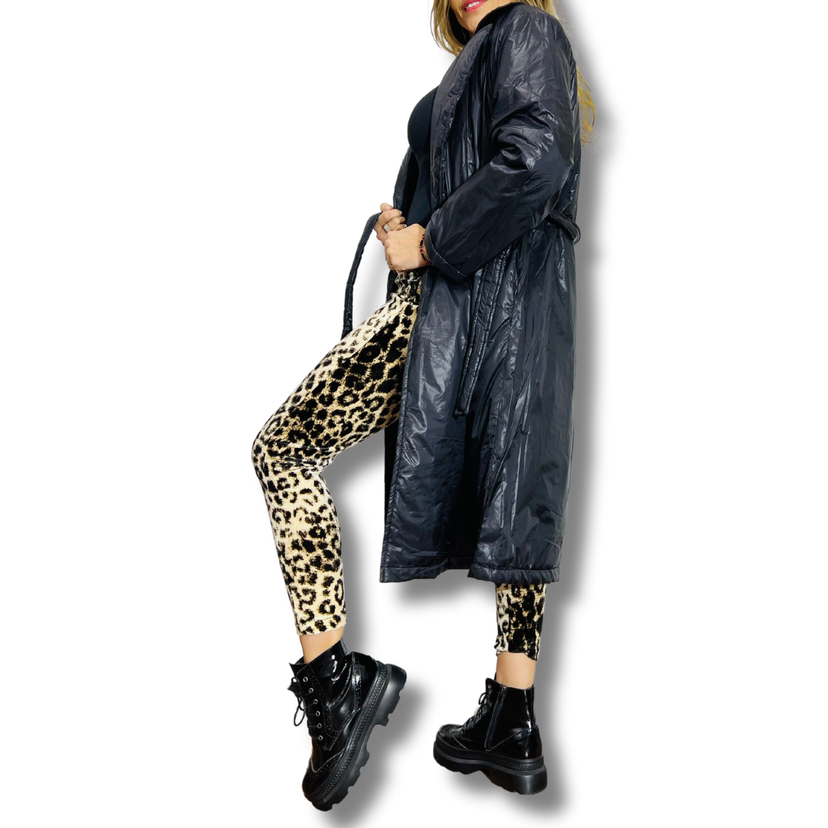 PARKA TIPO ABRIGO NEGRA TALLA ÚNICA