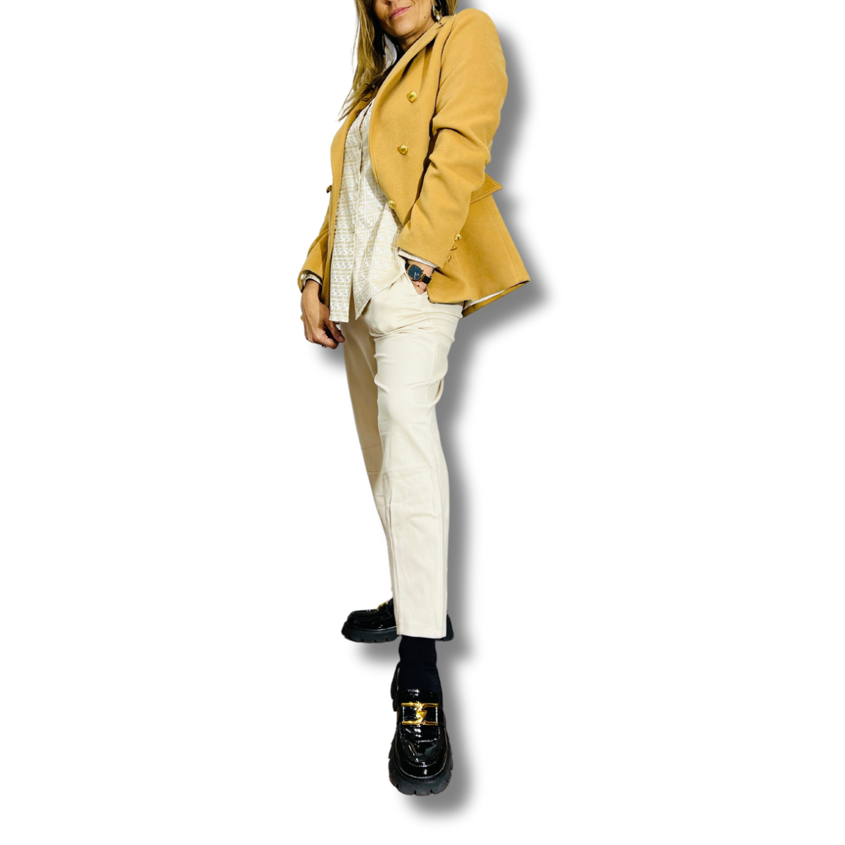 BLAZER MP PAÑO CAMEL CON BOTONES DORADOS