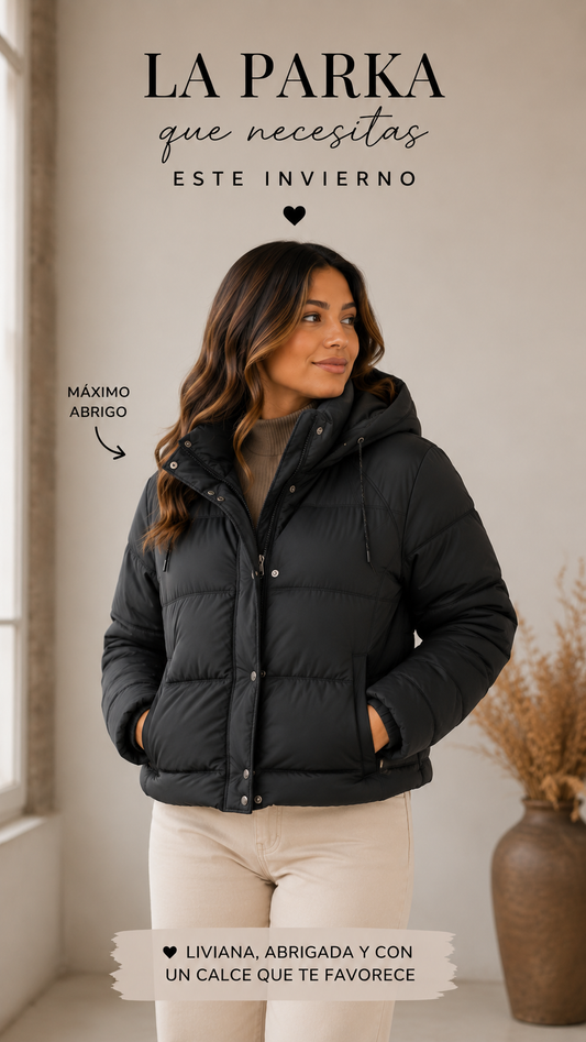 Parka Corta Oversize Acolchada Negra