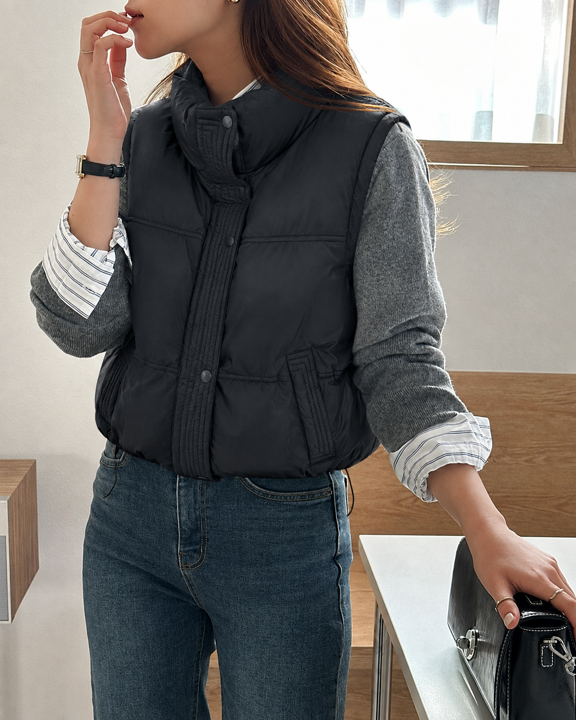 Parka Puffer Corto sin mangas Negro