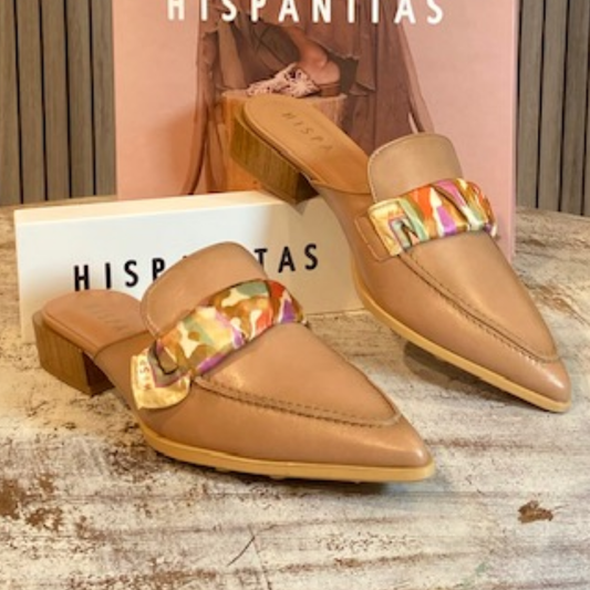 Mocasín Mule Turin Almond con Lazo Multicolor - Hispanitas | Michelle Piffaut