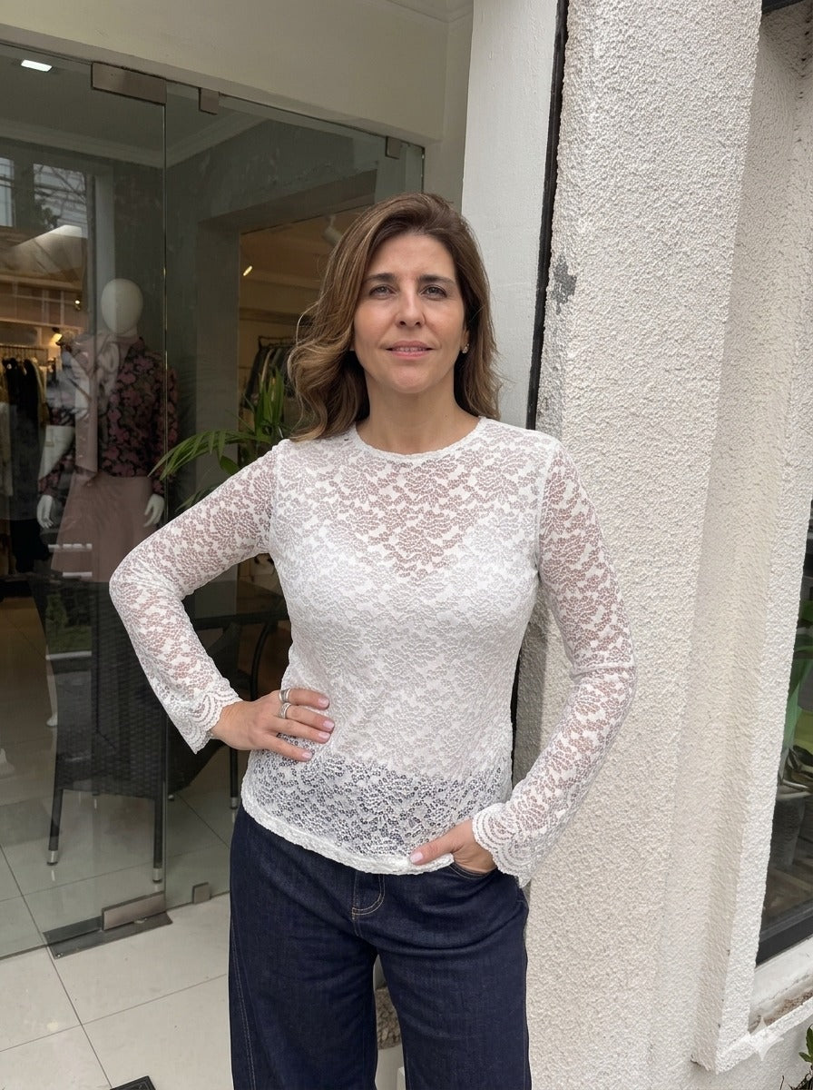 Polera de Encaje Floral Manga Larga Mujer | Michelle Piffaut